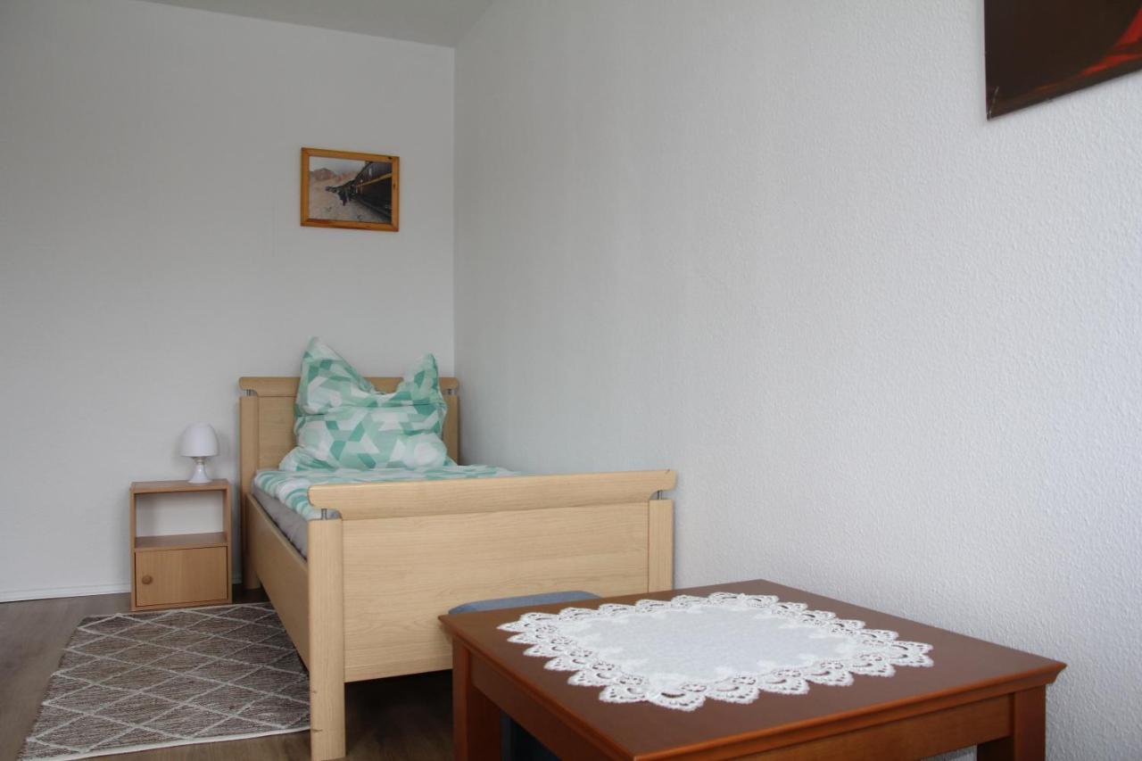 Pension963 Crimmitschau Esterno foto